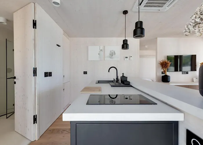 Zalo Buqez Lägenhet *