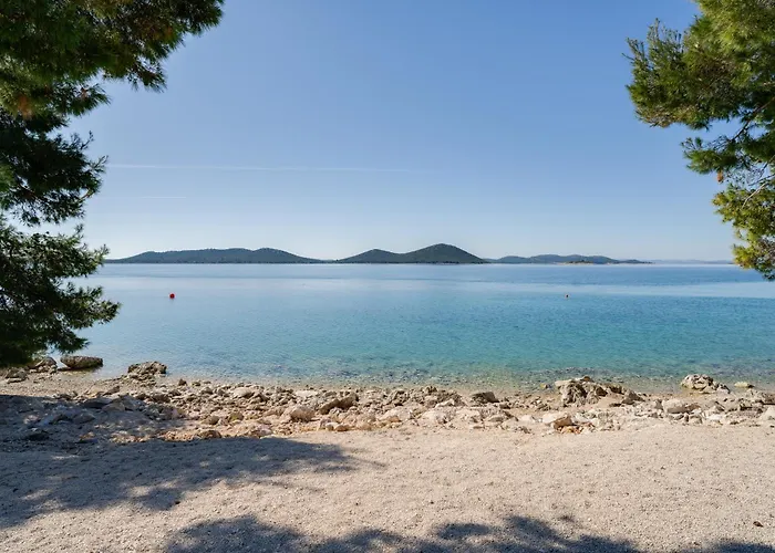 Lägenhet Zalo Buqez