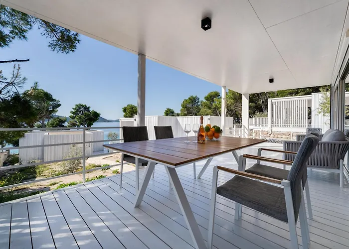 Zalo Buqez Lägenhet *