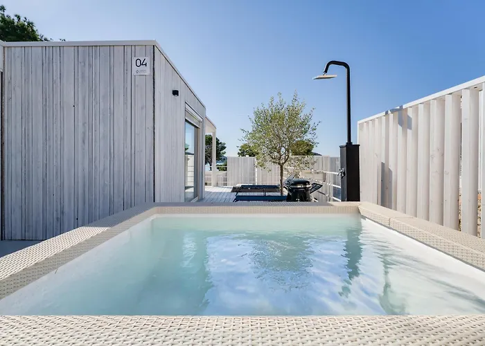 Zalo Buqez Lägenhet Drage